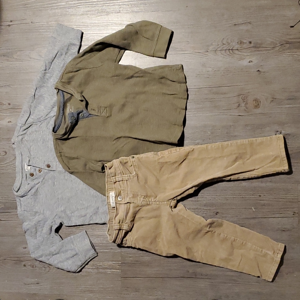 Gymboree | Toddler Outfit Bundle 2 Shirts 1 Pants | 2T